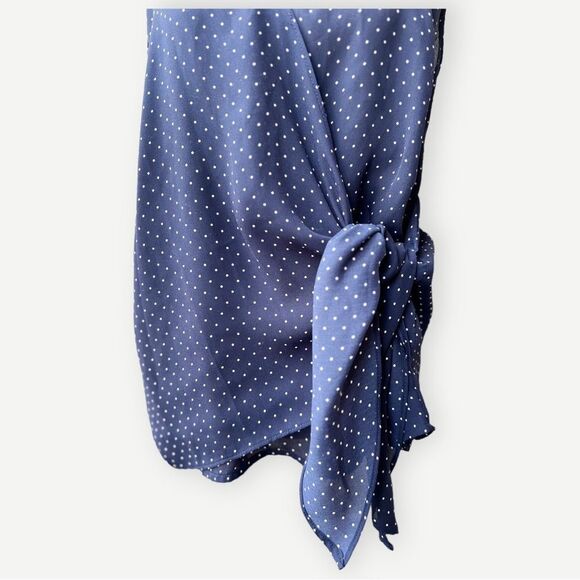 Gibson Navy Blue Polka Dot Tie Front Flowy Sleeveless V-Neck Tank Top. Small. - Picture 6 of 12